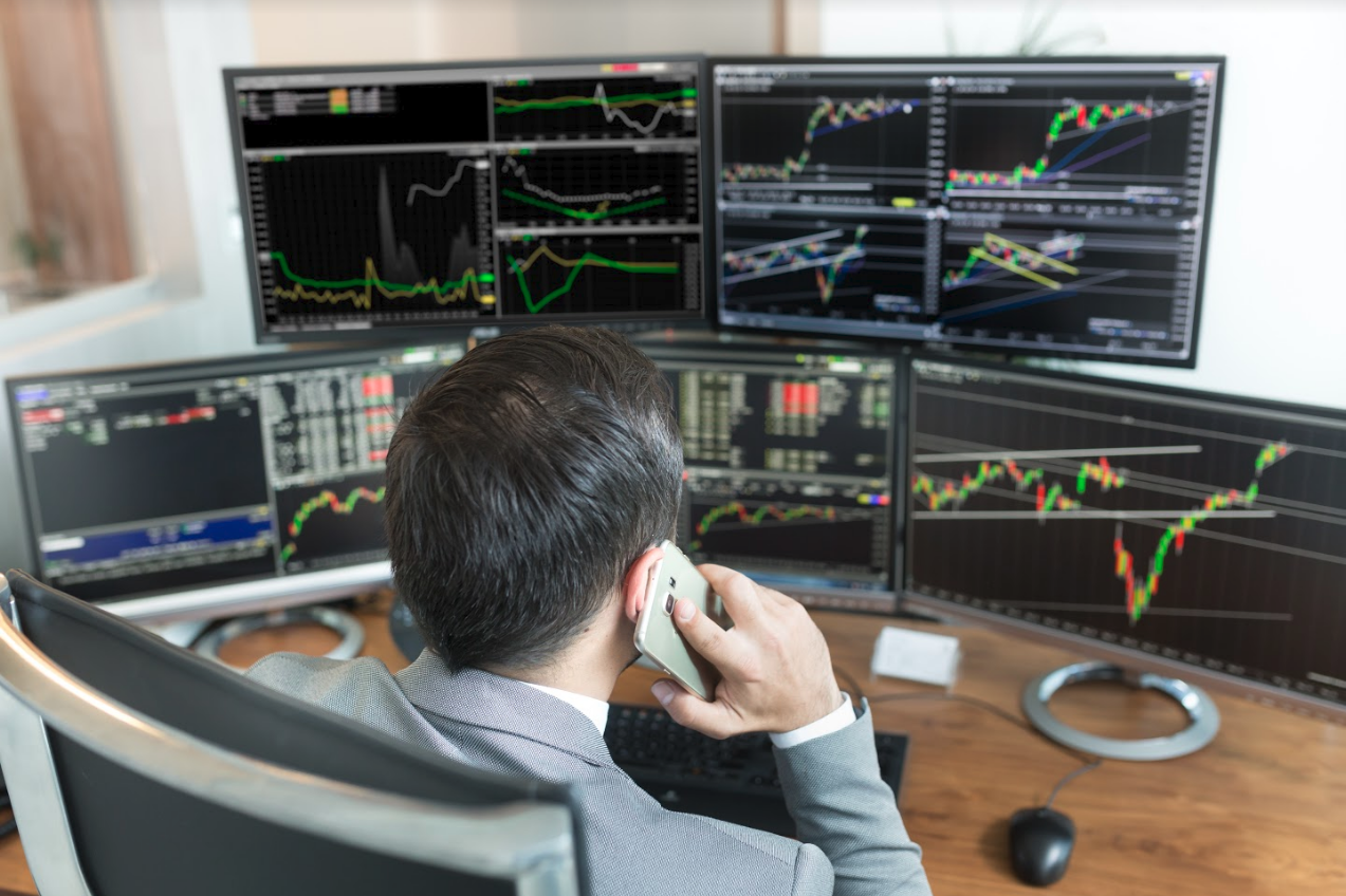 Maximize Your Investment Potential with Essential Trading Tools